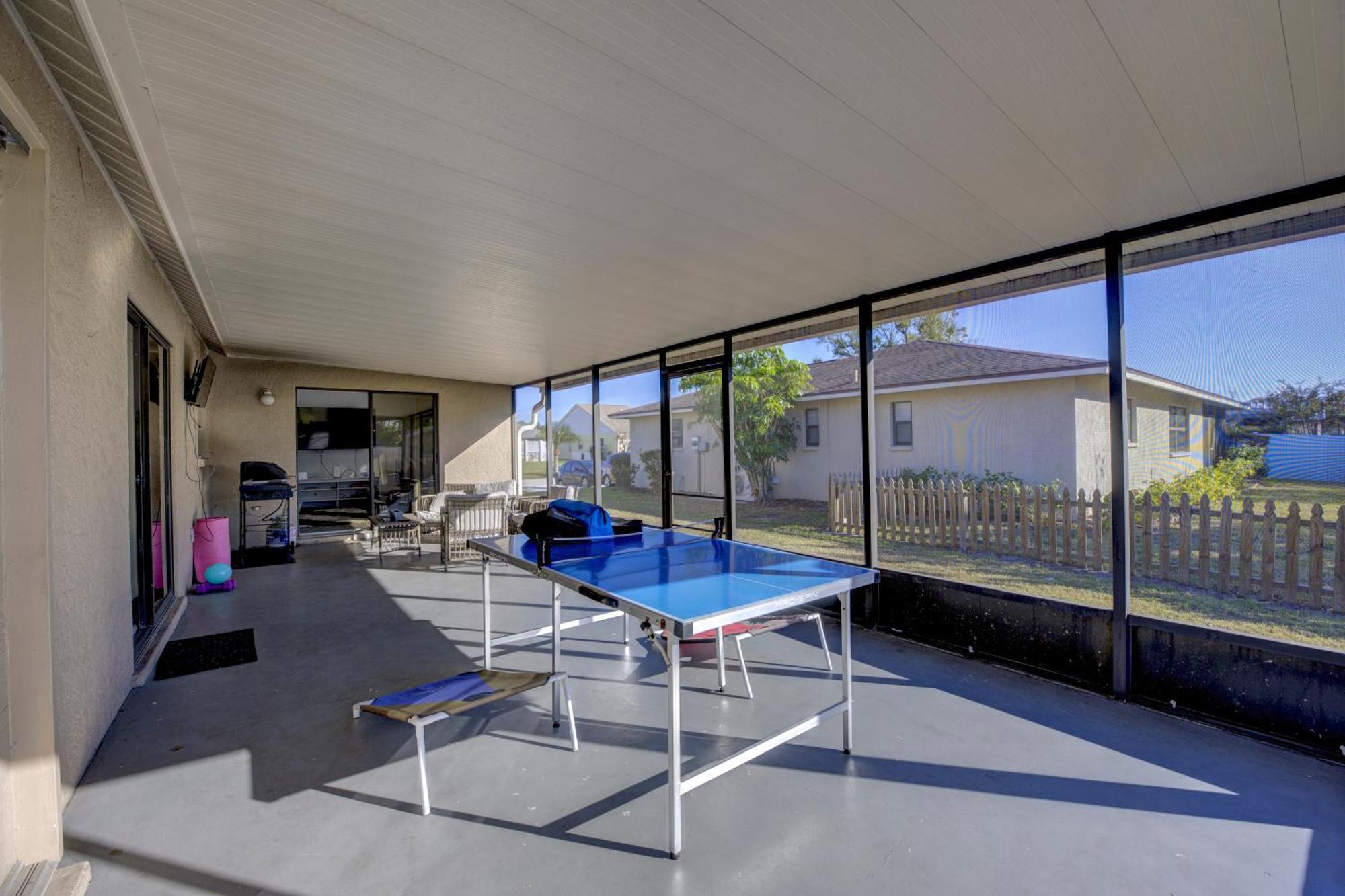 Family Fun Ping Pong, Bbq, Walk To Park Nearby 萨拉索塔 外观 照片