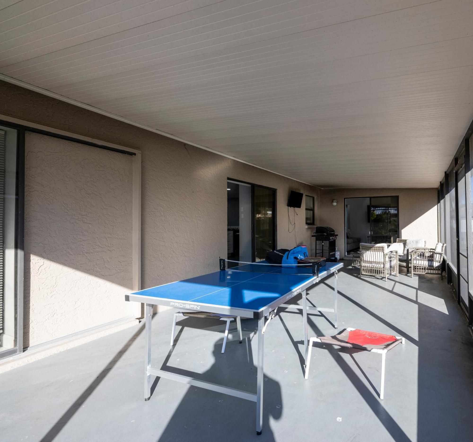 Family Fun Ping Pong, Bbq, Walk To Park Nearby 萨拉索塔 外观 照片